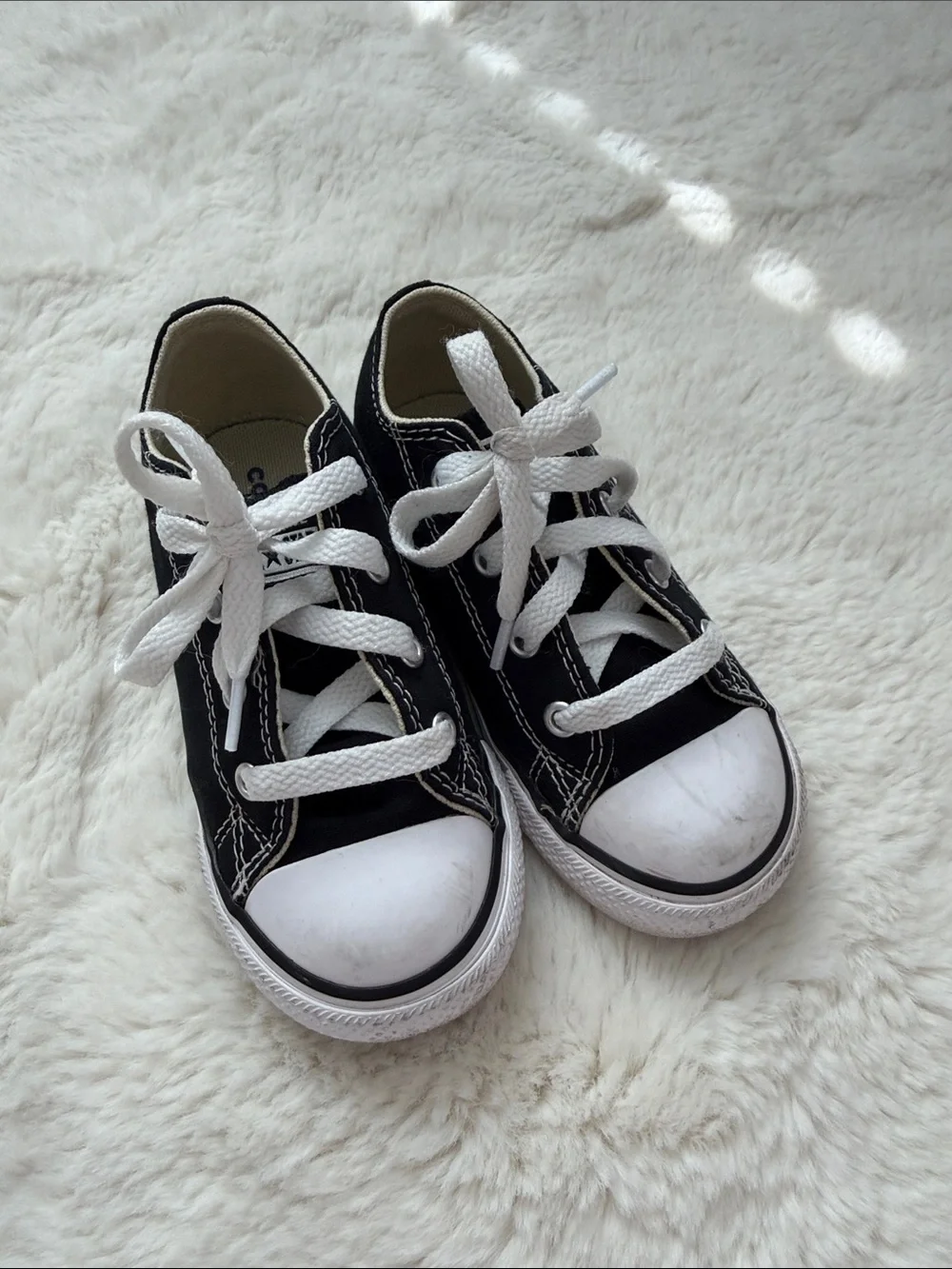 Converse Chucks size 9 toddler
